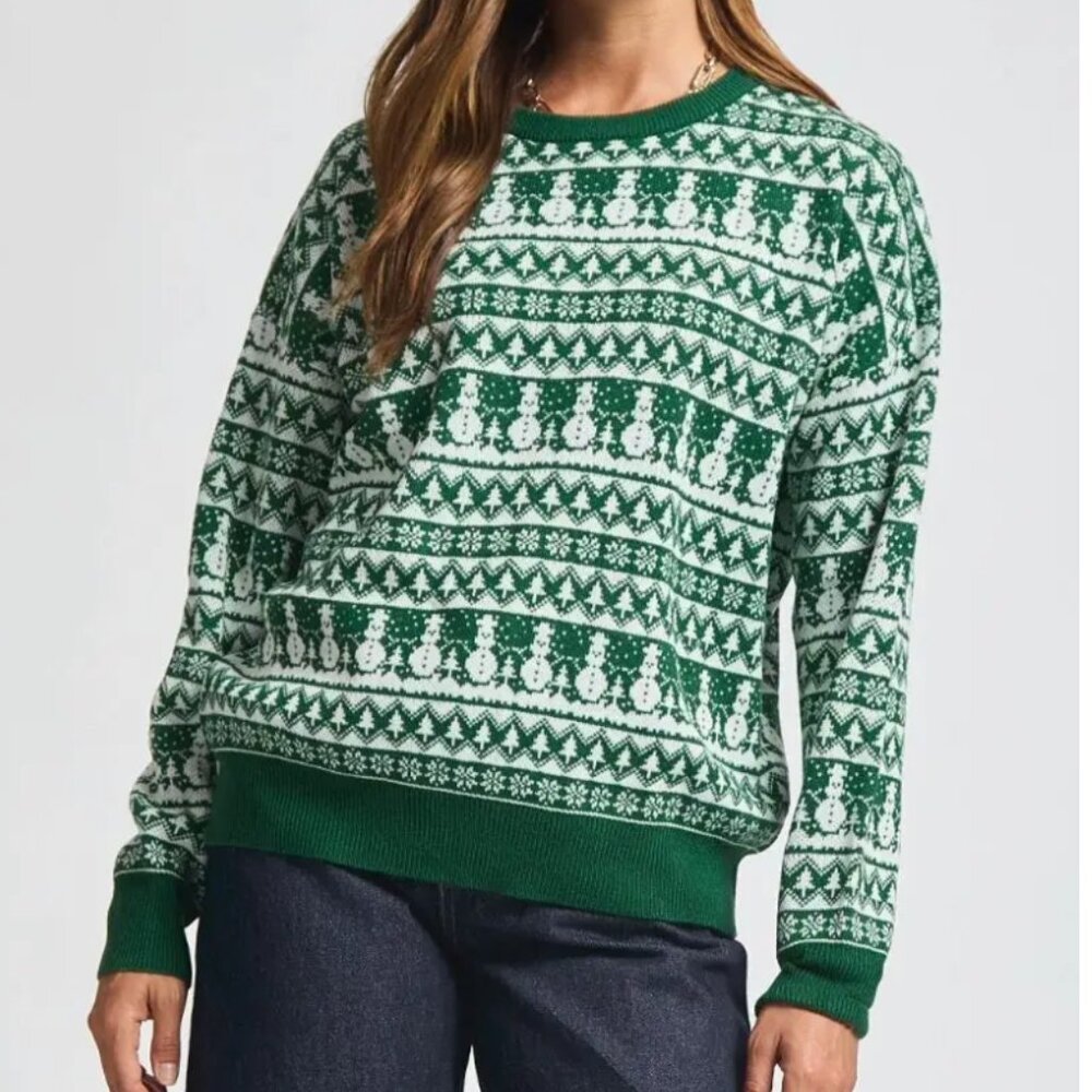 NEW! DEAR SCARLETT HOLIDAY GRAPHICS TOP GREEN SIZE 1XL